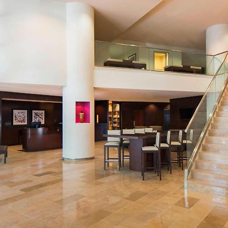 Sheraton Hotel Metairie New Orleans Экстерьер фото