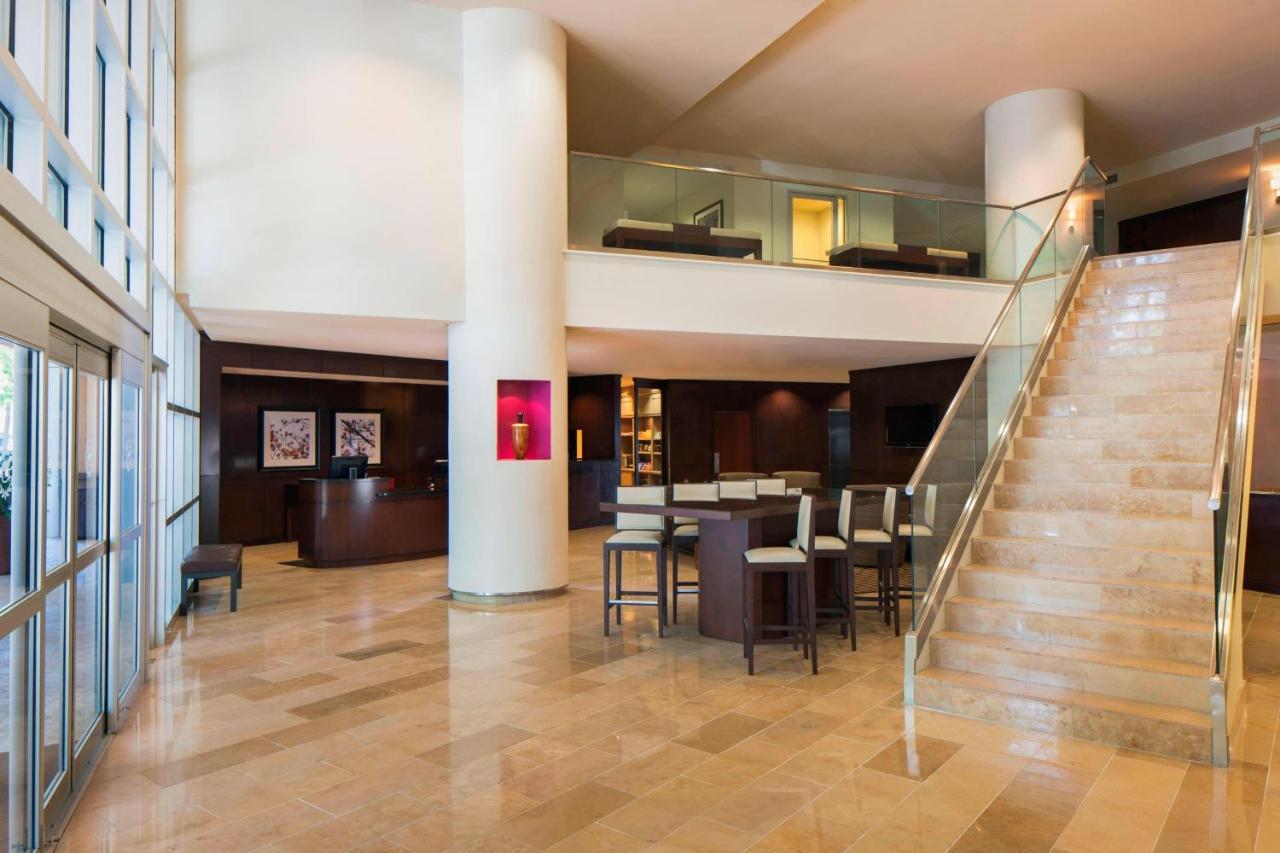 Sheraton Hotel Metairie New Orleans Экстерьер фото